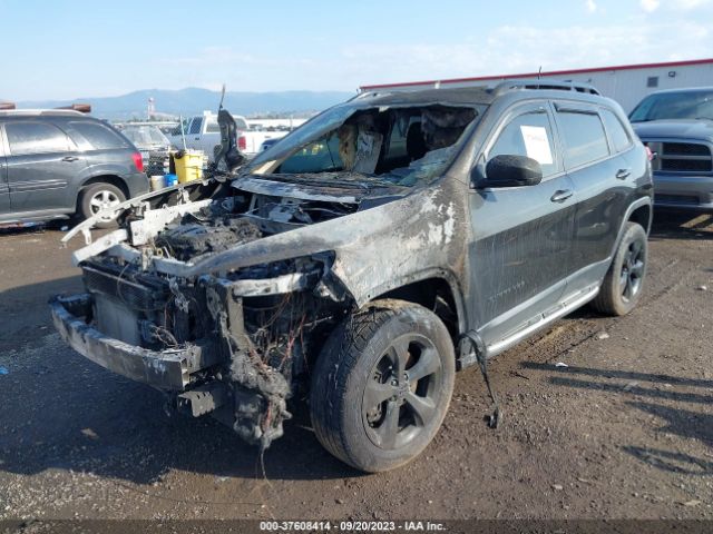 1C4PJMCS1GW198434 Jeep Cherokee Altitude