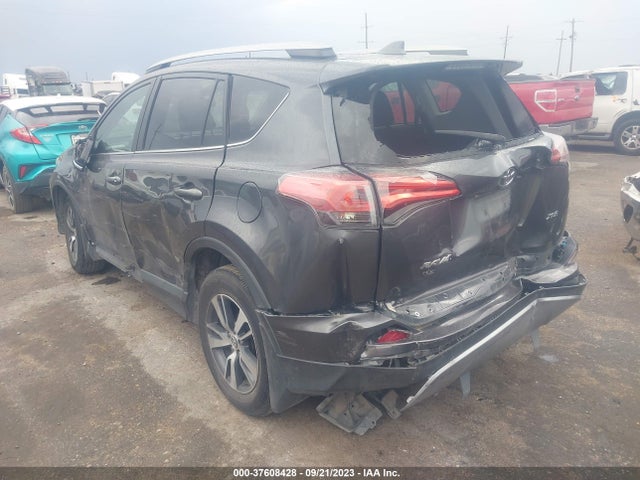 Toyota Rav4 Xle 2018 2T3WFREV3JW515203 Image 3