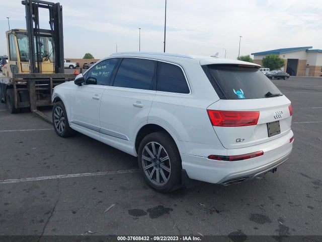 WA1LAAF7XHD053887 Audi Q7 Premium Plus