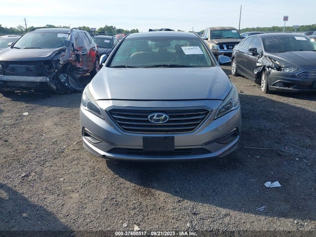 Hyundai Sonata 1.6t Eco 2015 5NPE24AA8FH125435 Image 12