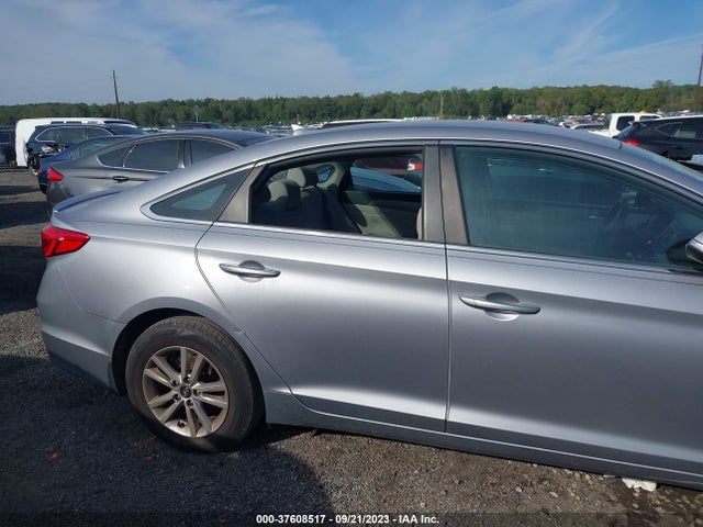 Hyundai Sonata 1.6t Eco 2015 5NPE24AA8FH125435 Image 6