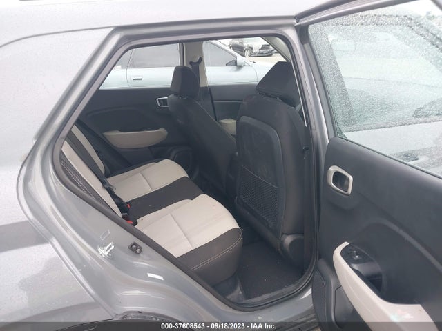 2020 HYUNDAI VENUE SEL VIN: KMHRC8A31LU031031