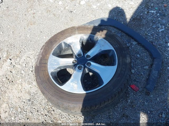 3C4NJCBB7JT241089 Jeep Compass Latitude Fwd