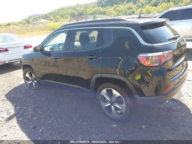 3C4NJCBB7JT241089 Jeep Compass Latitude Fwd