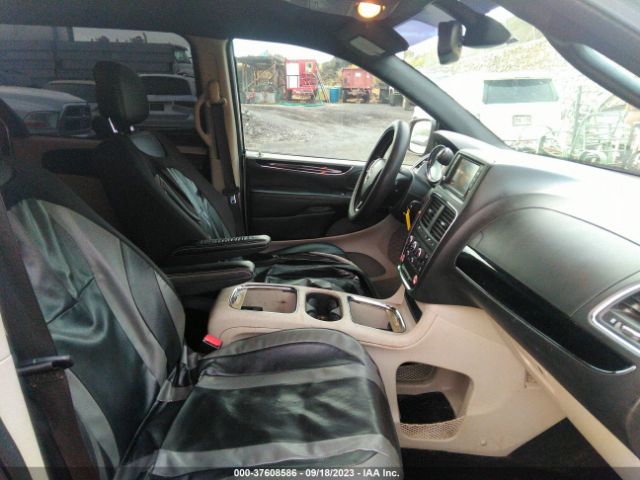 2C4RDGCG8KR517536 Dodge Grand Caravan Sxt