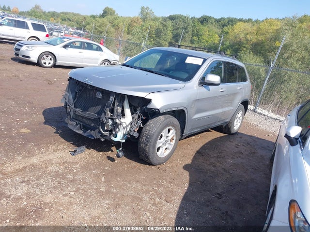 Jeep Grand Cherokee Laredo 2015 1C4RJFAG0FC831184 Image 2