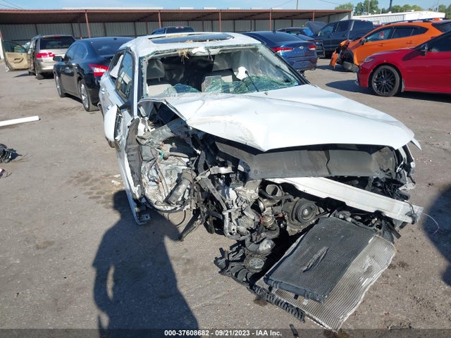 WAUGFAFC2GN186106 Audi A6 2.0t Premium Plus