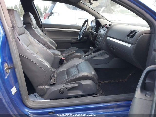 2008 VOLKSWAGEN R32 VIN: WVWKC71K38W011530