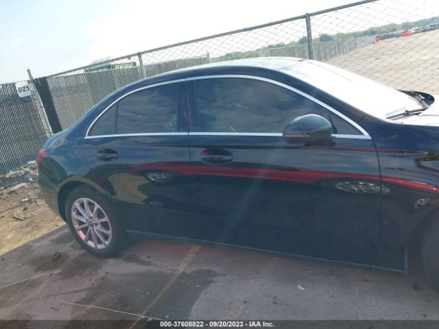 W1K3G4EB5MJ282989 Mercedes-Benz A-class A 220