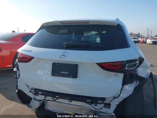 W1N4N4GB9NJ371587 Mercedes-Benz Gla Gla 250