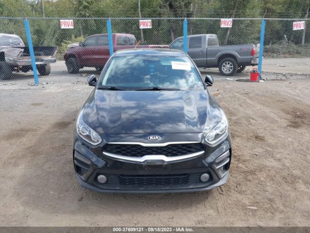 3KPF24AD5ME301275 KIA FORTE FE