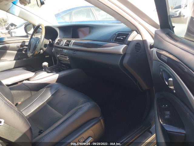 JTHCL5EF1E5020300 Lexus LS 460