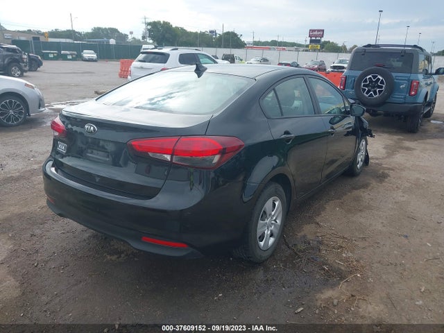 KIA FORTE LX 2017 3KPFL4A78HE151448 Image 4