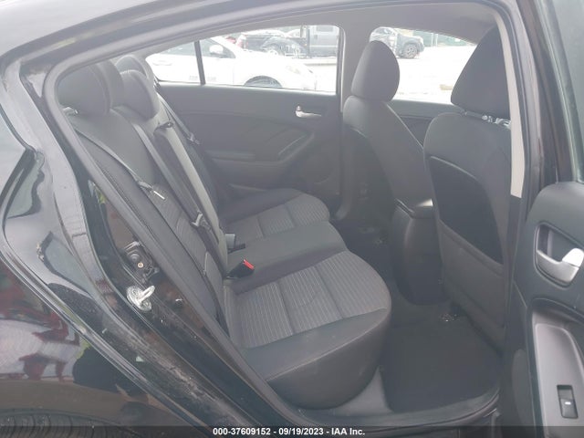KIA FORTE LX 2017 3KPFL4A78HE151448 Image 8
