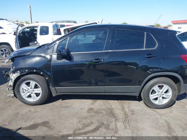 Chevrolet TRAX LS 2019 3GNCJKSB5KL402758 Image 15