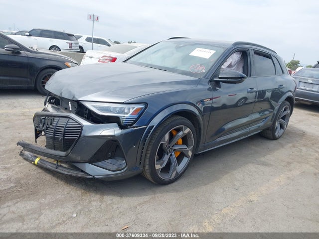 2022 Audi e-tron, VIN: WA1VCBGE9NB035233