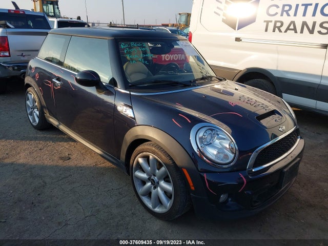 2013 MINI COOPER HARDTOP WMWSV3C56DT394429 Photo 0