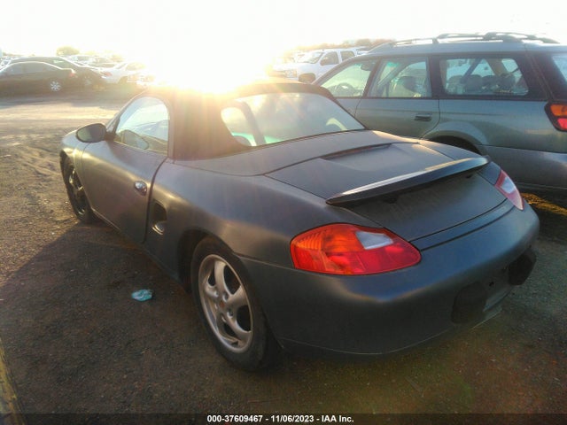 1999 PORSCHE BOXSTER WP0CA2989XU620802 Photo 2