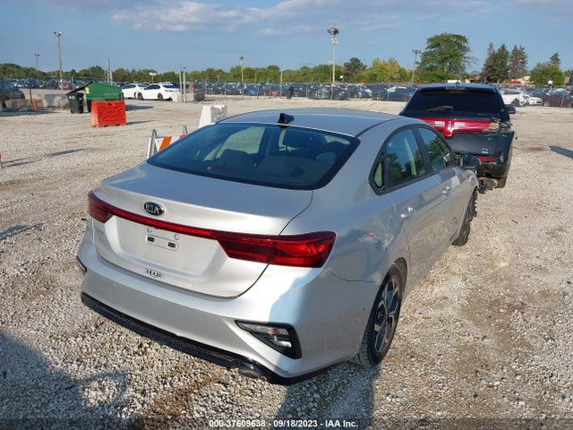 KIA Forte Lxs 2019 3KPF24AD1KE065933 Image 4