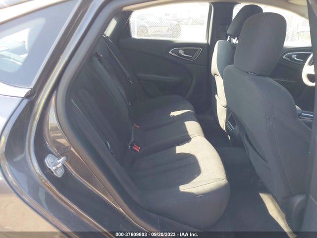Chrysler 200 Limited 2015 1C3CCCAB1FN629918 Image 8