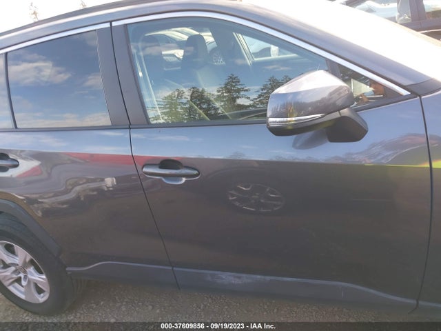 2021 TOYOTA RAV4 XLE VIN: 2T3P1RFV4MC212860
