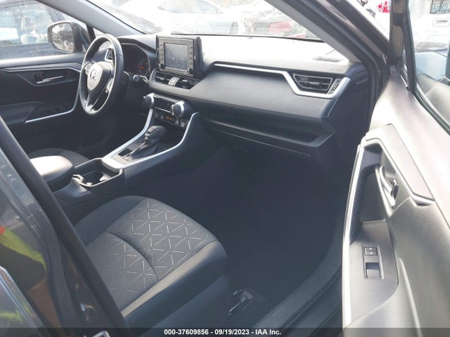 2021 TOYOTA RAV4 XLE VIN: 2T3P1RFV4MC212860