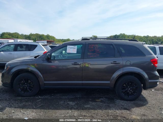 3C4PDCBB5KT856970 Dodge JOURNEY SE
