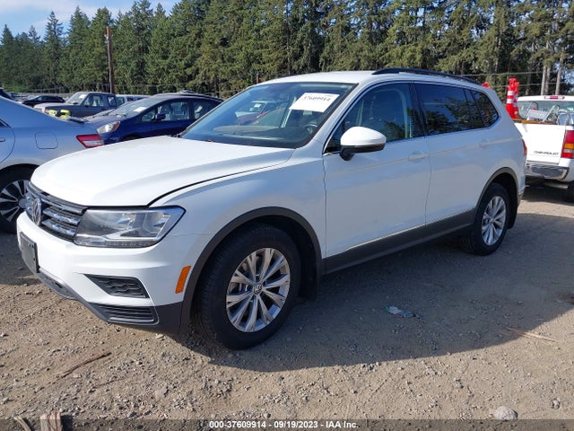 3VV2B7AX0JM073893 Volkswagen Tiguan Sel/se