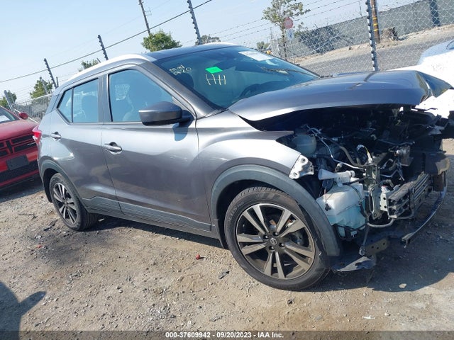 2020 NISSAN KICKS SV VIN: 3N1CP5CV3LL551174