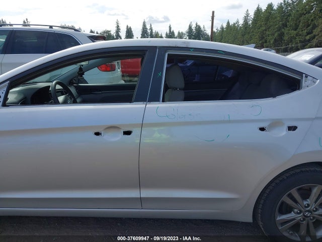 Hyundai ELANTRA SEL 2018 5NPD84LF3JH214003 Image 15