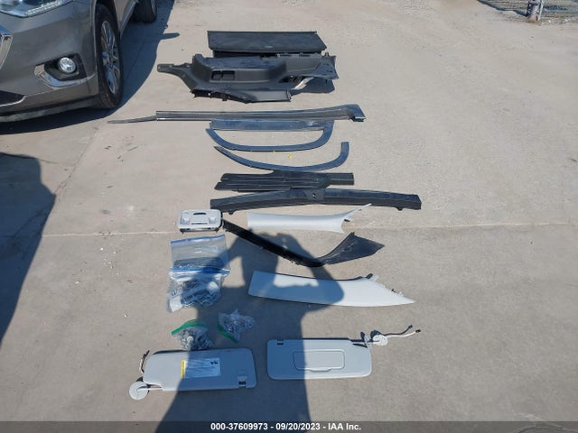 Chevrolet Traverse Premier 2019 1GNERKKW0KJ146833 Image 12