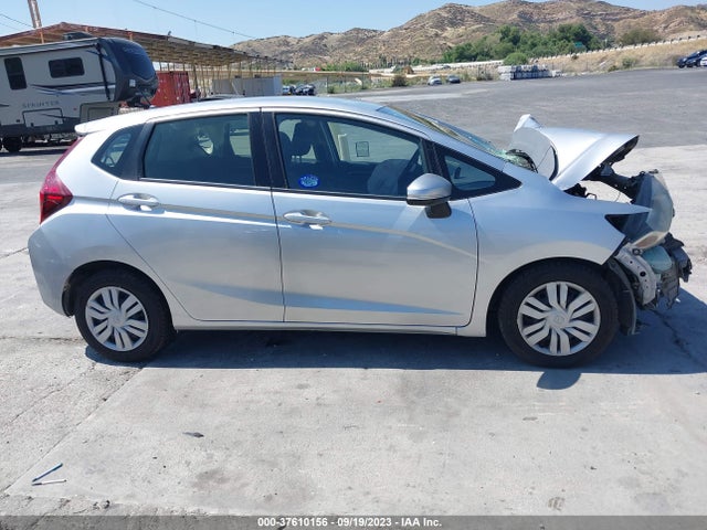 Honda FIT LX 2016 JHMGK5H55GX006687 Image 14