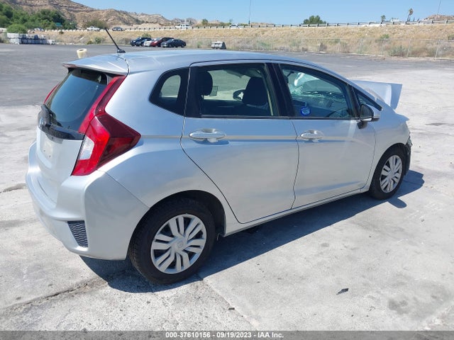 Honda FIT LX 2016 JHMGK5H55GX006687 Image 4
