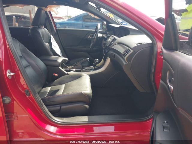 1HGCR2F18HA040980 Honda Accord Sedan Sport Se