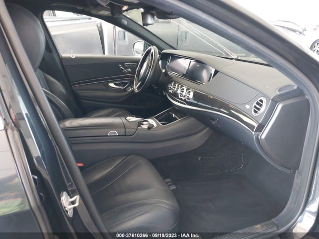 2016 MERCEDES-BENZ S 550 VIN: WDDUG8CB4GA208840