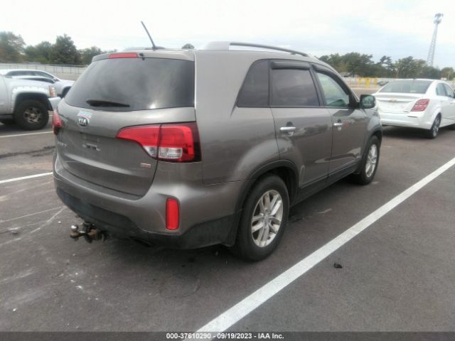 5XYKTCA67FG654372 KIA SORENTO LX