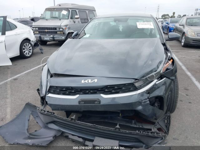 3KPF24ADXNE439721 KIA Forte Lxs