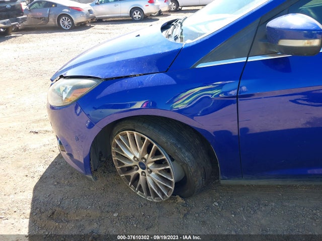 2013 FORD FOCUS TITANIUM VIN: 1FADP3J28DL184001