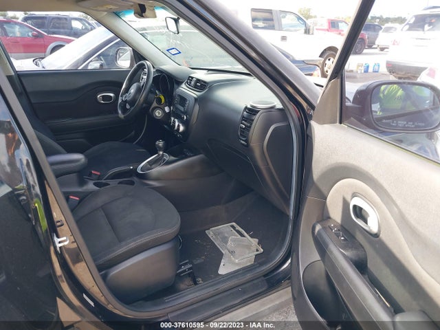 KIA Soul Base 2014 KNDJN2A27E7054069 Image 6