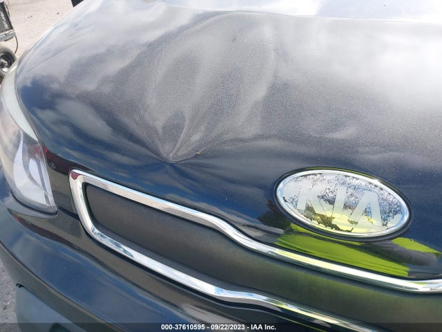 KIA Soul Base 2014 KNDJN2A27E7054069 Image 7