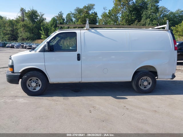 Chevrolet EXPRESS CARGO VAN 2019 1GCWGAFP1K1182482 Image 14
