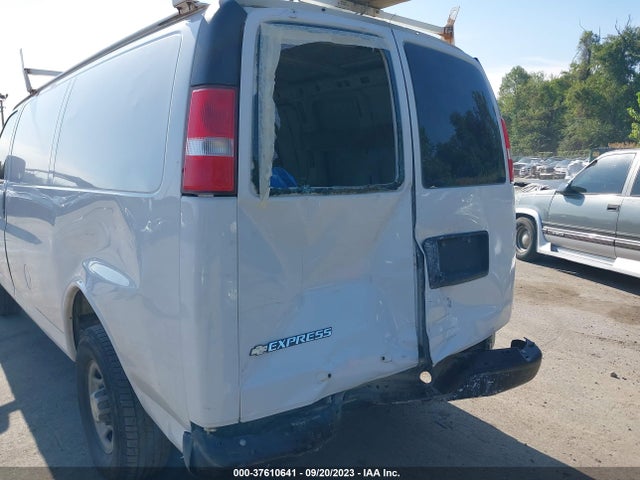 Chevrolet EXPRESS CARGO VAN 2019 1GCWGAFP1K1182482 Image 6