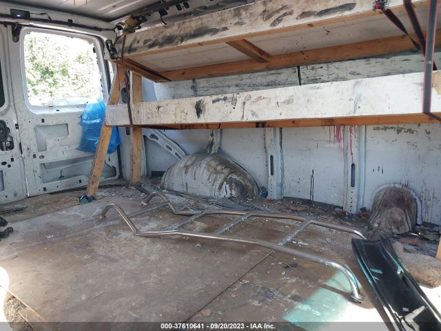 Chevrolet EXPRESS CARGO VAN 2019 1GCWGAFP1K1182482 Image 8