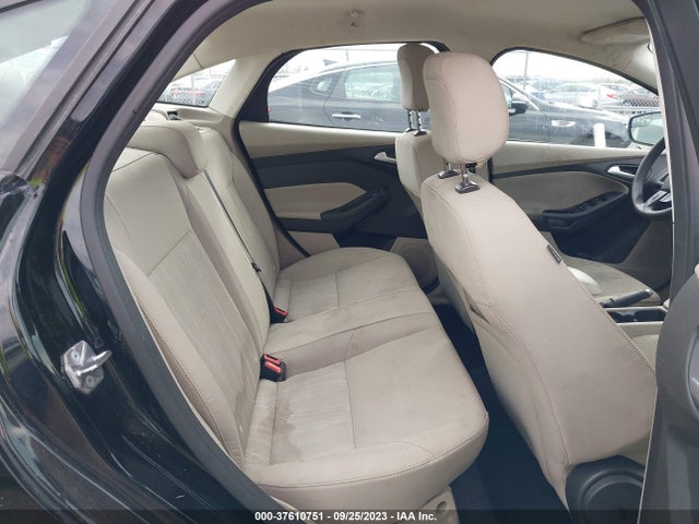 2018 FORD FOCUS SE VIN: 1FADP3F28JL324732