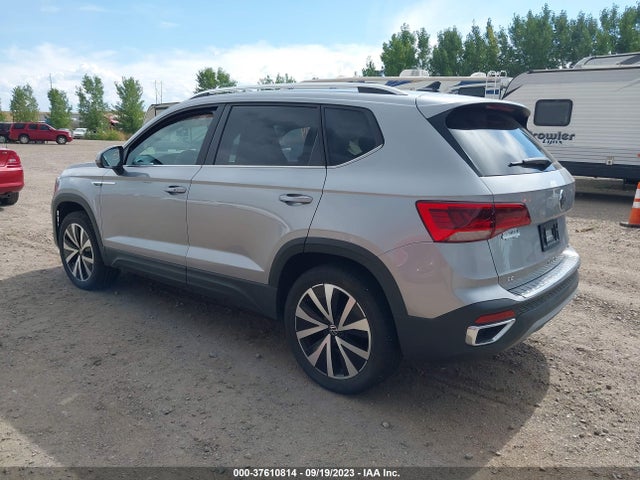 3VVLX7B28NM096871 Volkswagen TAOS SE