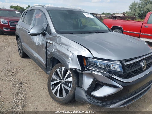 3VVLX7B28NM096871 Volkswagen TAOS SE