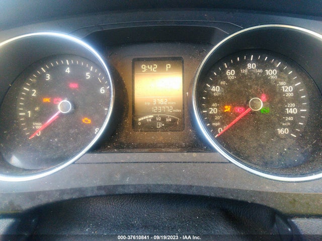3VW2K7AJ2FM324475 Volkswagen Jetta Sedan 2.0l S