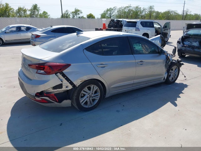 Hyundai ELANTRA SEL 2020 5NPD84LF4LH630256 Image 4