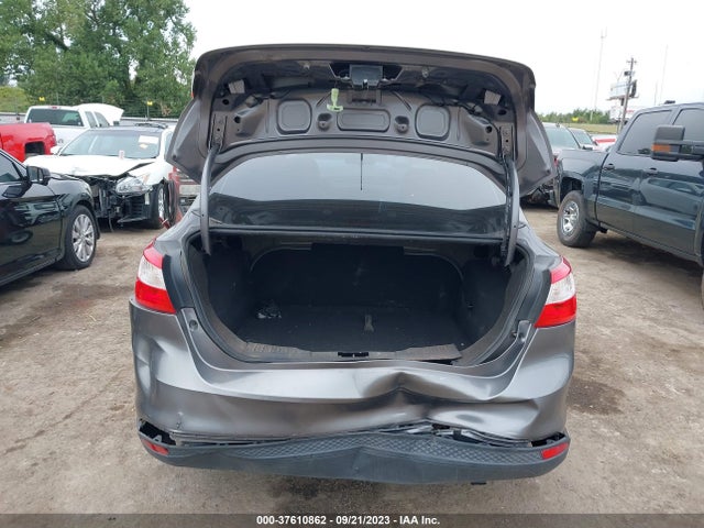 2014 FORD FOCUS SE VIN: 1FADP3F28EL432211