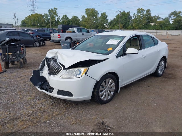 1G4PP5SK1F4150444 Buick Verano